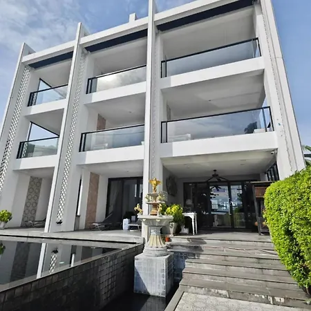 See Sea Villa Hotel
